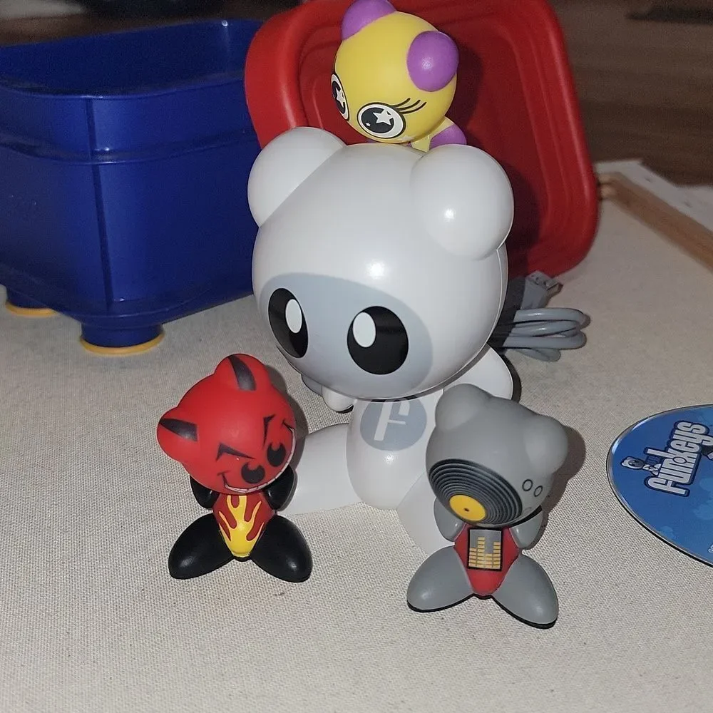 ☆ UB Funkeys Radica PC Game Lot 1 Hubs 3 Characters Game Disc 2007 Mattel ☆